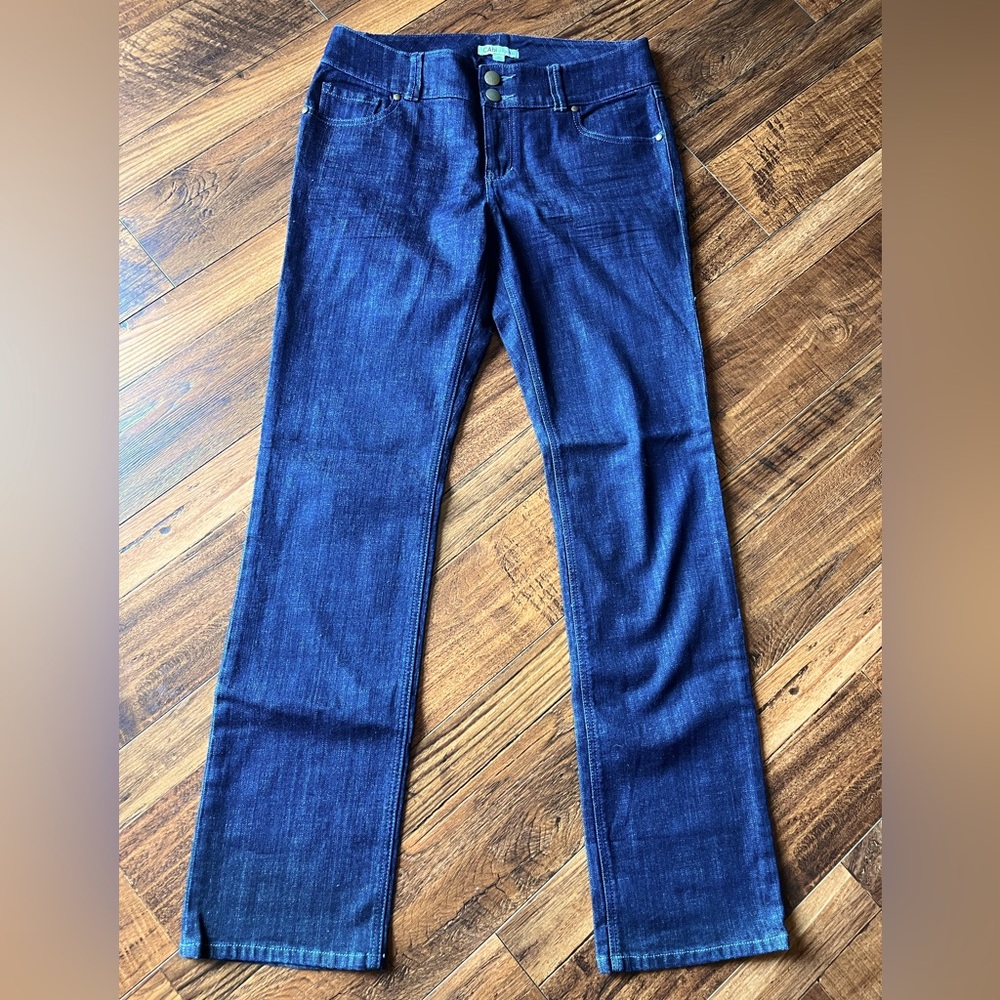 New, never worn, Cabi dark wash trouser jeans - women’s 10